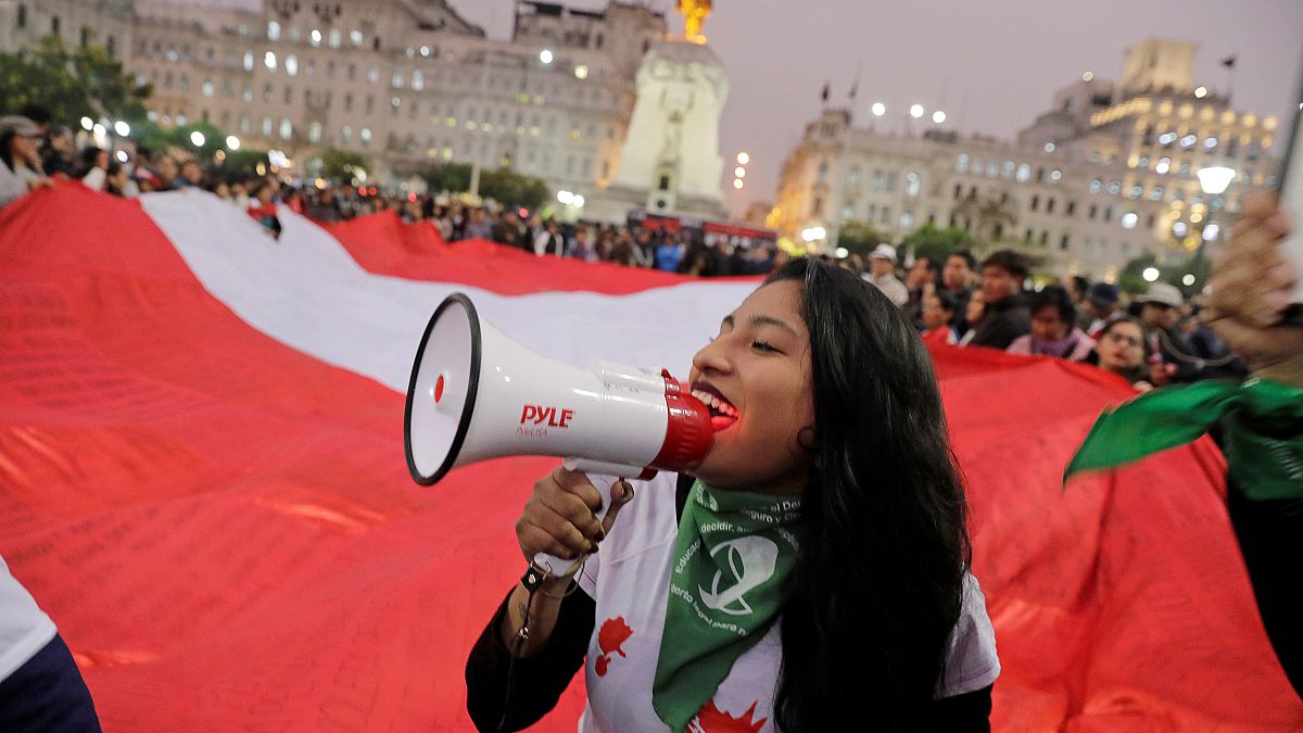 El presidente peruano, Martín Vizcarra, reafirma su victoria frente al Congreso rebelde