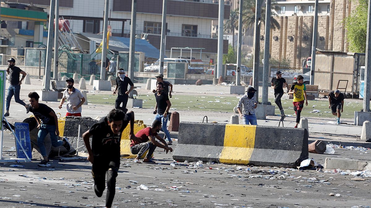 Violenta represión de las manifestaciones para pedir mejoras en Irak