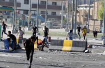 Συνεχίζεται το αιματοκύλισμα στο Ιράκ-Δεκάδες νεκροί διαδηλωτές