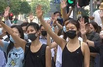 Hongkong: betiltanák a maszkokat a tüntetéseken