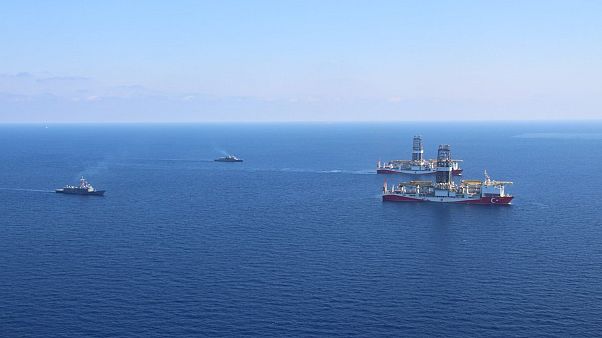 Φρεγάτες, υποβρύχια και drones συνοδεύουν Φατίχ και Γιαβούζ Φρεγάτες, υποβρύχια και drones συνοδεύουν Φατίχ και Γιαβούζ