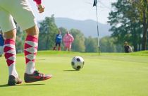 شاهد: بطولة العالم لكرة قدم الغولف في النمسا!