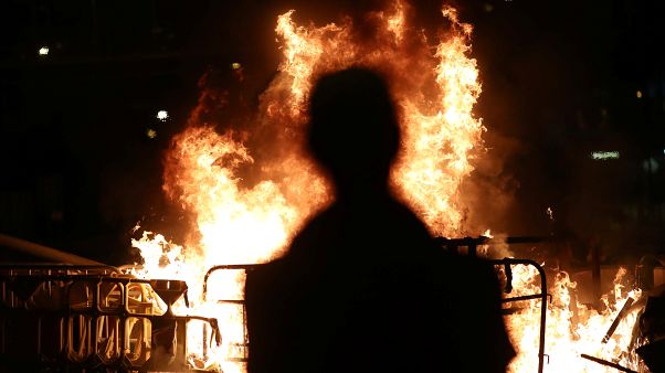 Hong Kong, bitmeyen protestolara karşı sömürge dönemi acil durum yasasına başvuruyor Hong Kong, bitmeyen protestolara karşı sömürge dönemi acil durum yasasına başvuruyor