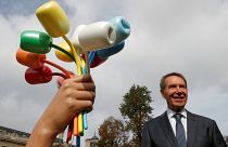 Inaugurada en París una polémica obra de Jeff Koons