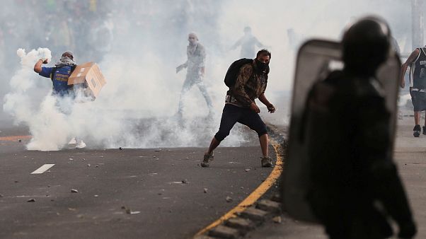 Ausschreitungen in Ecuador: Über 300 Festnahmen Ausschreitungen in Ecuador: Über 300 Festnahmen