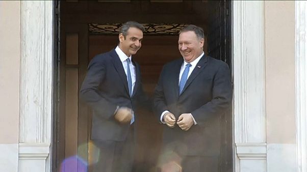 Pompeo Törökországnak üzent görög látogatása során Pompeo Törökországnak üzent görög látogatása során