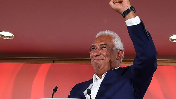 Portugals sozialistischer Regierungschef feiert mit 38 % einen Triumph Portugals sozialistischer Regierungschef feiert mit 38 % einen Triumph