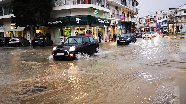 Για μεγάλα ύψη βροχής στην Αττική προειδοποιεί το meteo του Αστεροσκοπείου Για μεγάλα ύψη βροχής στην Αττική προειδοποιεί το meteo του Αστεροσκοπείου
