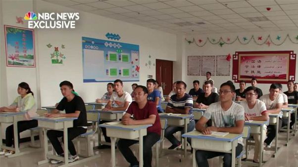 ABD haber kanalı, Uygur Türklerinin tutulduğu Çin'in toplama kamplarına girdi ABD haber kanalı, Uygur Türklerinin tutulduğu Çin'in toplama kamplarına girdi