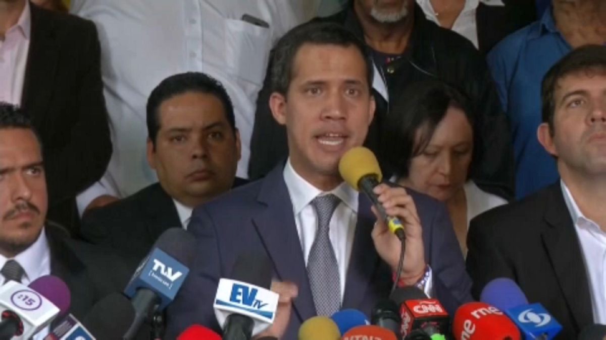 Venezuelan opposition leader Guaidó calls for peaceful demonstrations