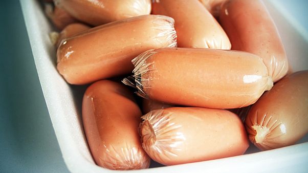 2 Tote, 37 Krankheitsfälle - Verseuchte Wurst auch bei IKEA 2 Tote, 37 Krankheitsfälle - Verseuchte Wurst auch bei IKEA