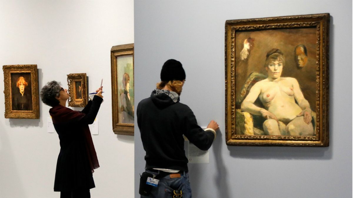 Preparativos da retroespetiva Toulouse-Lautrec no Grand Palais de Paris