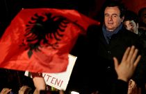 "Revolution" im Kosovo: Wahlsieger ist Albin Kurti (44)