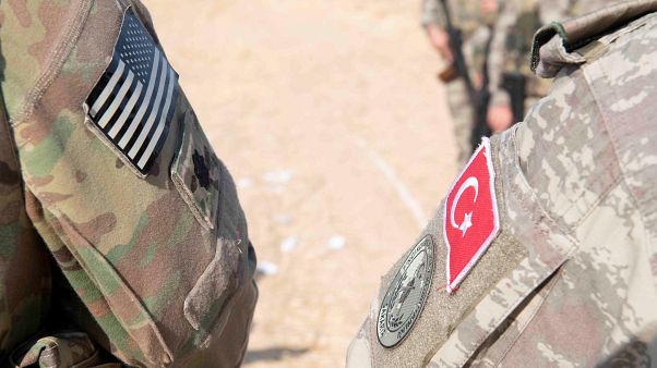 Trump rétropédale : pas de retrait américain de Syrie Trump rétropédale : pas de retrait américain de Syrie