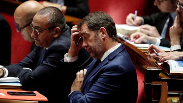 Pariser Messerangriff: Castaner will konsequentere polizeiinterne Verfolgung