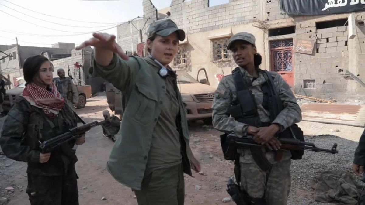 "Сёстры по оружию": женщины на войне