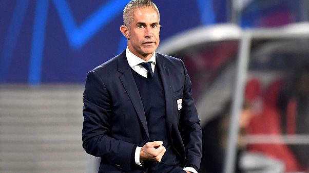 El Olympique de Lyon destituye a Sylvinho El Olympique de Lyon destituye a Sylvinho