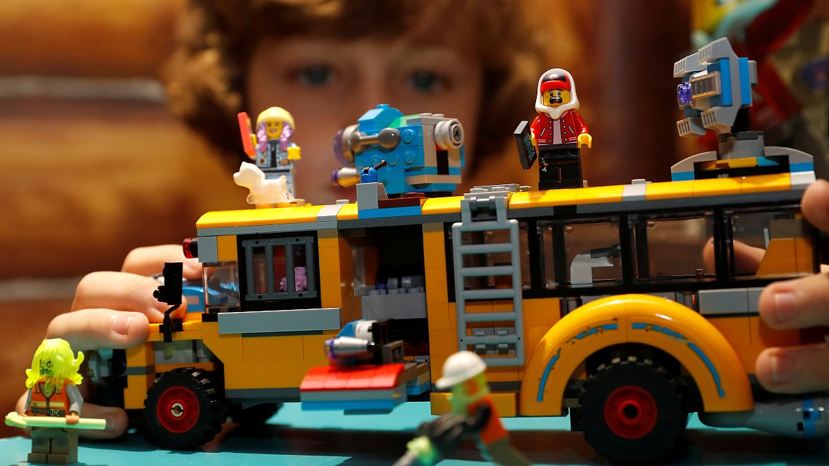 Újrahasznosítaná műanyag építőkockáit a Lego