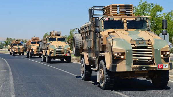 Suriye sınırına roketatar sistemleri yerleştirildi Suriye sınırına roketatar sistemleri yerleştirildi