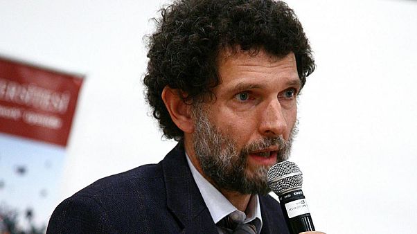 Gezi Parkı eylemleri davası: Osman Kavala'nın tutukluluğuna devam kararı Gezi Parkı eylemleri davası: Osman Kavala'nın tutukluluğuna devam kararı