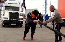 مهرجان الشاحنات في روسيا.. عنده يكرم الرجل أو يهان 