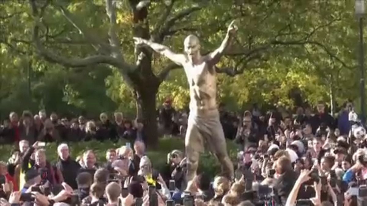 Zlatans Statue:  "Symbol für alle, die sich nicht willkommen fühlen"