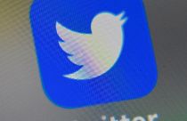 Twitter, kullanıcı bilgilerinin reklam servislerinde yanlışlıkla kullanılmasından dolayı özür diledi