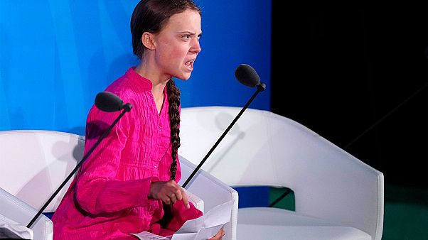 İşveçli çevre aktivisti Greta Thunberg İşveçli çevre aktivisti Greta Thunberg