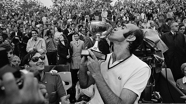 Muere Andrés Gimeno, mito del tenis español Muere Andrés Gimeno, mito del tenis español