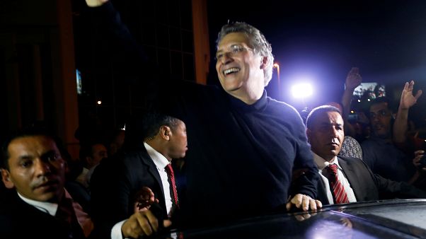 Presidenciais na Tunísia: Nabil Karoui libertado da prisão Presidenciais na Tunísia: Nabil Karoui libertado da prisão