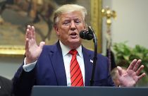 Trump: Yakından izliyorum, Türkiye kurallara uymazsa mali yaptırımlarla vurucağımızı söylüyorum