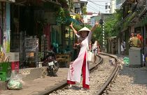  Off the rails: Hanoi closes railway cafés thronged by selfie-seeking tourists