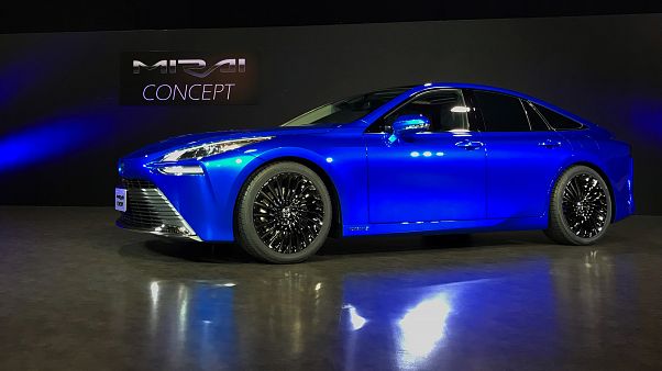Toyota yeni hidrojenli aracıyla Tesla'ya rakip olmayı hedefliyor Toyota yeni hidrojenli aracıyla Tesla'ya rakip olmayı hedefliyor
