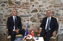 Dışişleri Bakanı Mevlüt Çavuşoğlu, NATO Genel Sekreteri Jens Stoltenberg ile Dolmabahçe Sarayı’nda görüştü