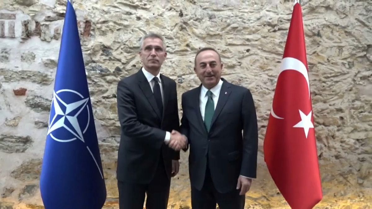 Turquia mede forças com NATO e União Europeia