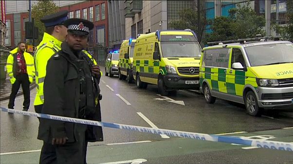 Messerstecher verletzt in Manchester fünf Menschen Messerstecher verletzt in Manchester fünf Menschen