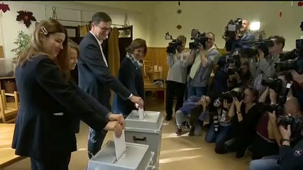 Tarlós erős kezekbe, Karácsony a budapestieknek adná a fővárost Tarlós erős kezekbe, Karácsony a budapestieknek adná a fővárost