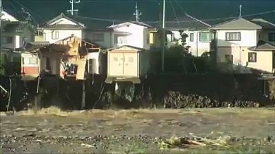 Áldozatai is vannak a tájfunnak Japánban