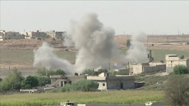 Syrien-Offensive: Trump kündigt Sanktionen gegen Türkei an Syrien-Offensive: Trump kündigt Sanktionen gegen Türkei an