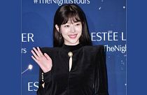 Güney Koreli pop grubu f(x)'in eski üyesi Sulli evinde ölü bulundu