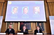 Le Nobel d'économie décerné à la Franco-Américaine Esther Duflo et aux Américains Banerjee et Kremer