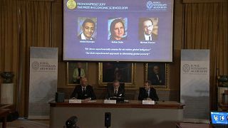 Premio Nobel per l'economia 2019 assegnato a Duflo, Kremer e Banerjee