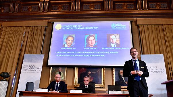 Wirtschaftsnobelpreis geht an Armutsforscher Wirtschaftsnobelpreis geht an Armutsforscher