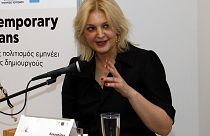 Η σχεδιάστρια Σοφία Κοκοσαλάκη 