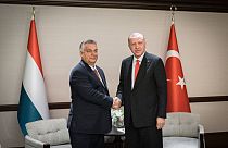 Erdogan megköszönte Orbánnak Magyarország kiállását az offenzívája mellett