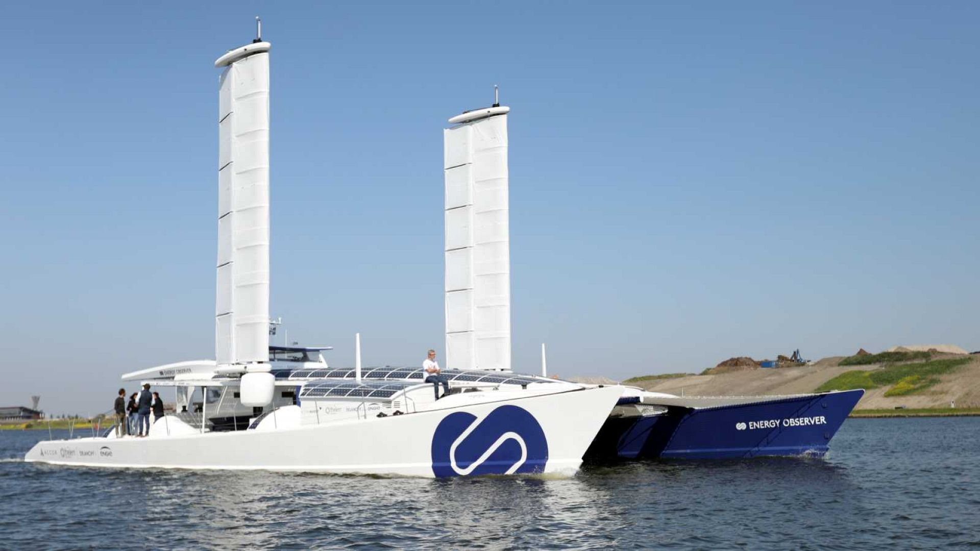 Energy Observer, le "bateau du futur", fait escale à Londres Euronews — free download