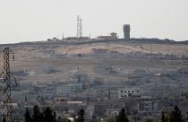 Ο Ερντογάν συγκρίνει τη Συρία με την εισβολή στην Κύπρο και ο Τραμπ απειλεί