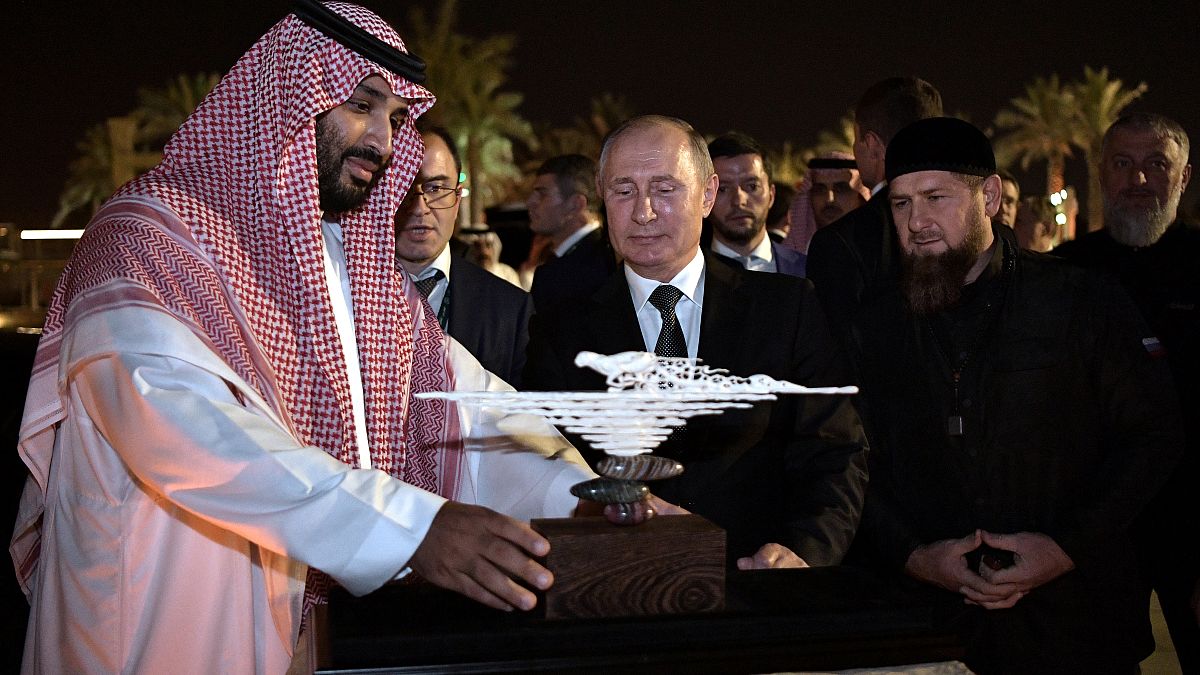 عربستان سعودی و روسیه بیست تفاهم‌نامه و قرارداد امضاء کردند