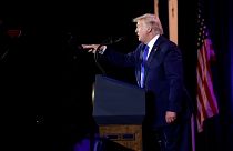 Trump Türkiye'ye yaptırım kararnamesini imzalayacağını duyurdu