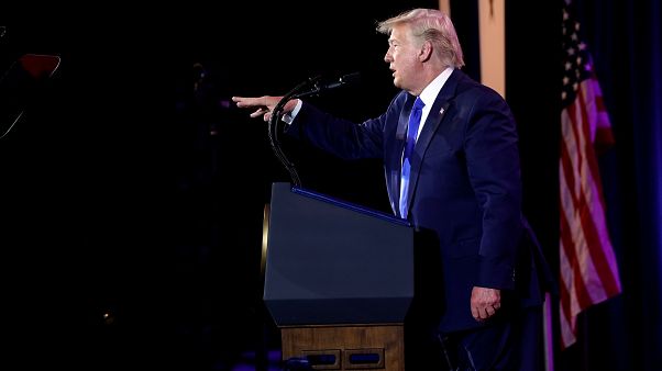 Trump Türkiye'ye yaptırım kararnamesini imzalayacağını duyurdu Trump Türkiye'ye yaptırım kararnamesini imzalayacağını duyurdu
